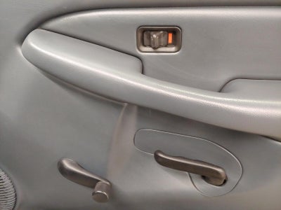 2002 Chevrolet Silverado 2500HD Reg Cab 133" WB 4WD