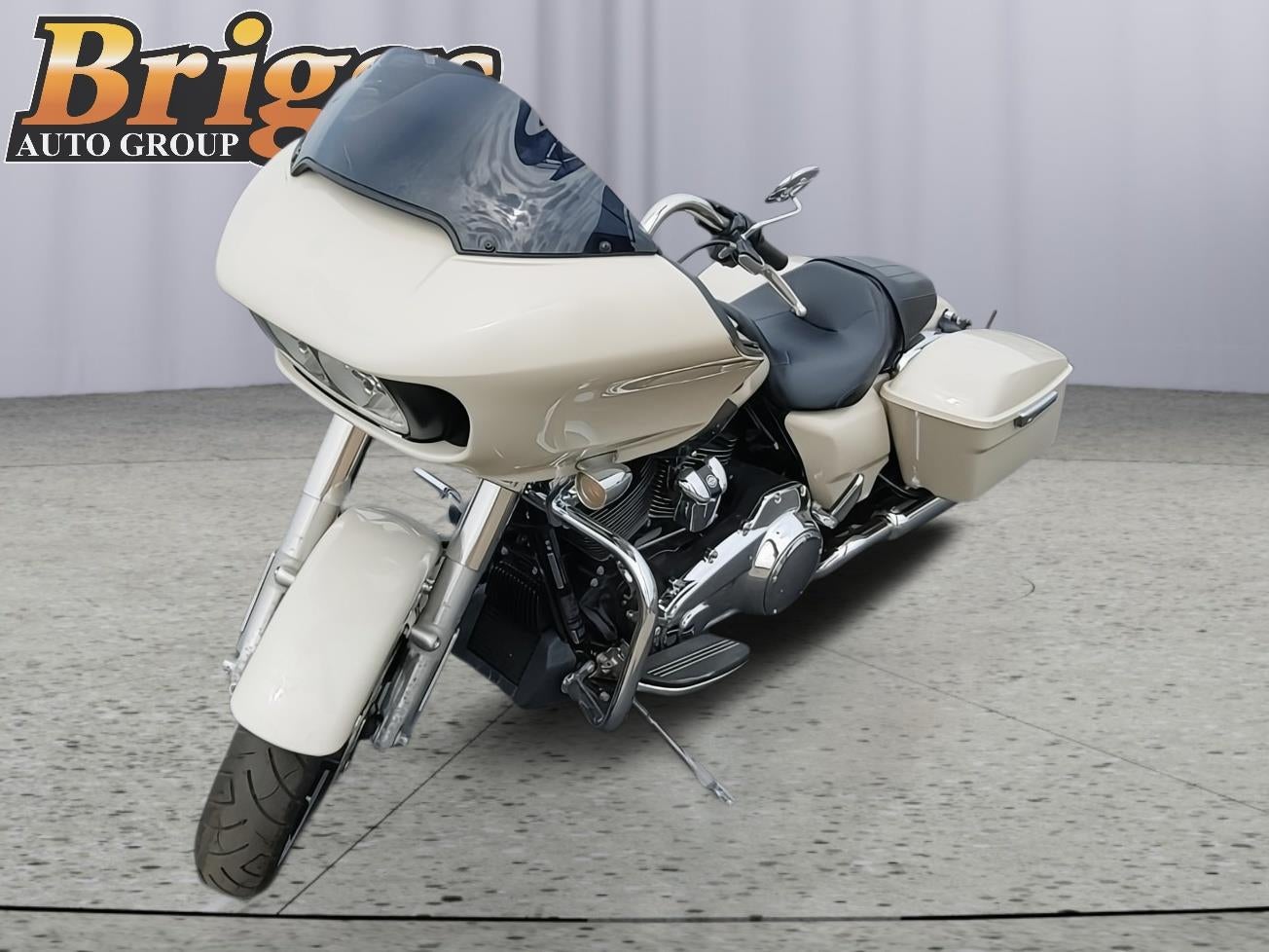 2022 HARLEY-DAVIDSON ROAD GLIDE Base