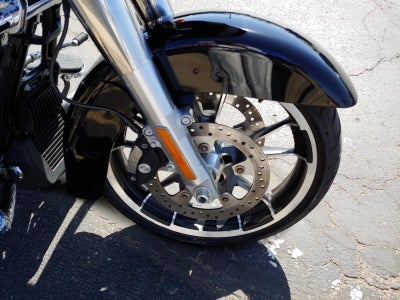 2023 HARLEY-DAVIDSON ROAD GLIDE Base