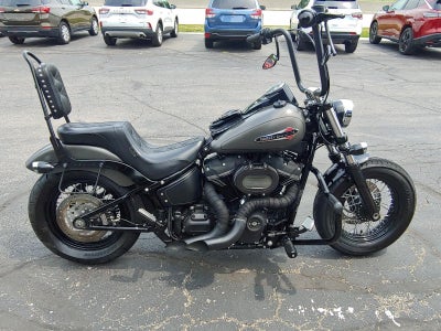 2019 HARLEY-DAVIDSON STREETBOB Base