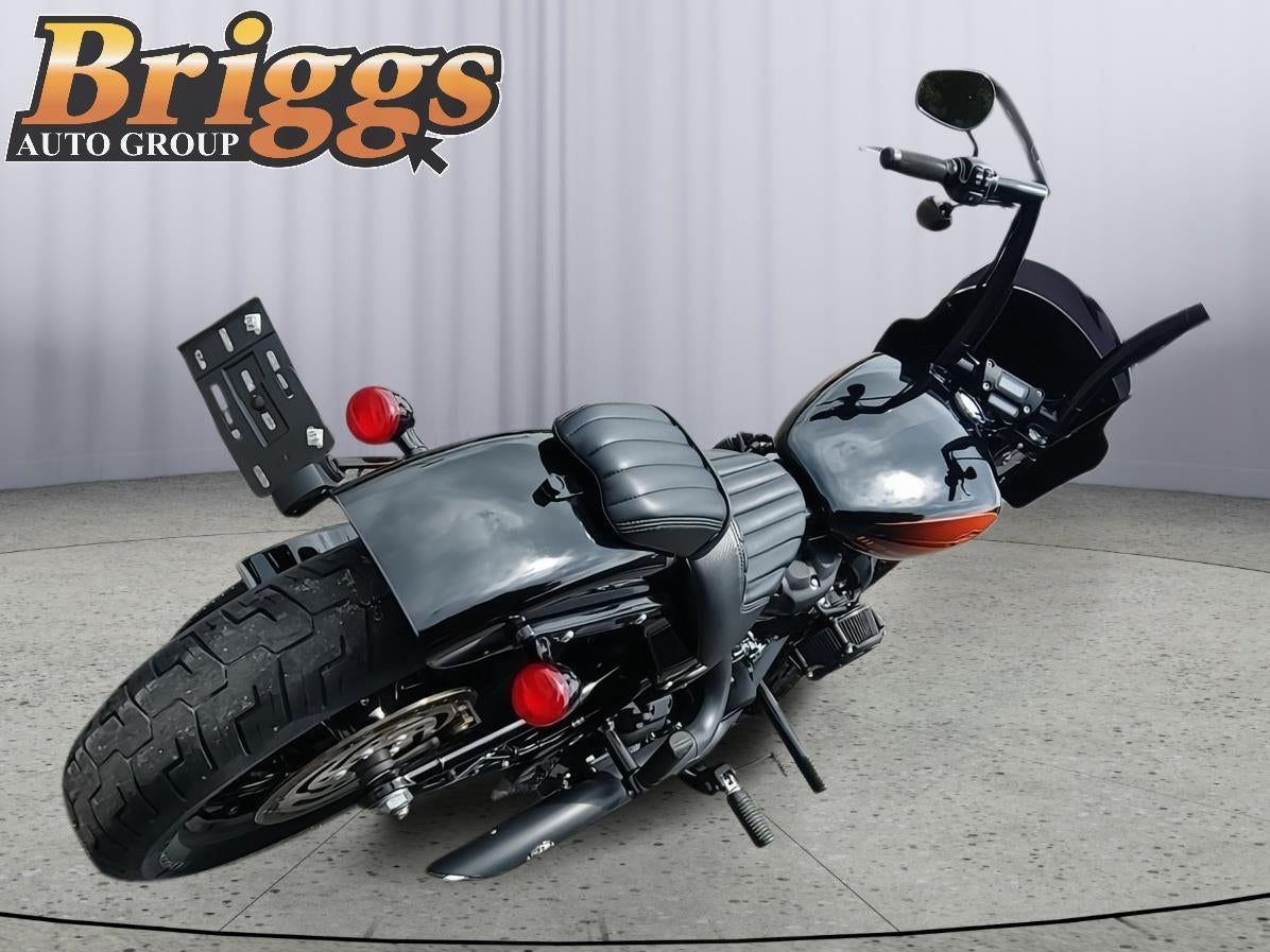 2022 HARLEY-DAVIDSON STREETBOB Base