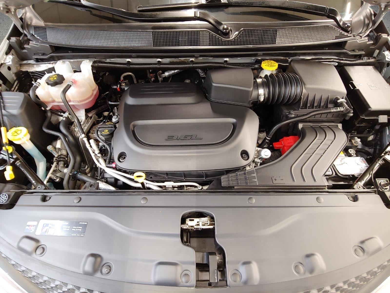 2024 Chrysler Voyager LX