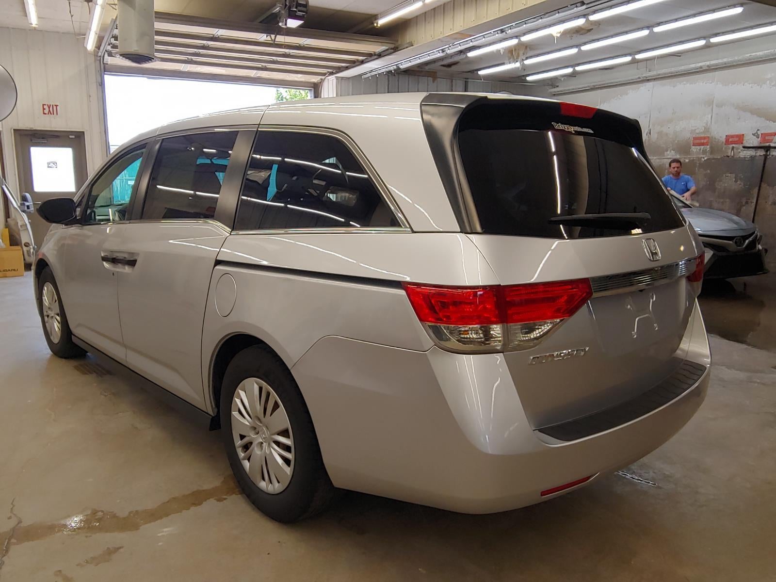 2015 Honda Odyssey LX