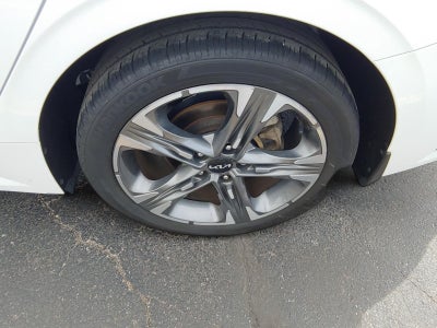 2023 Kia K5 EX