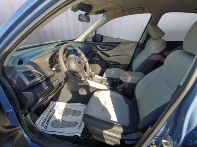 2023 Subaru Forester BASE