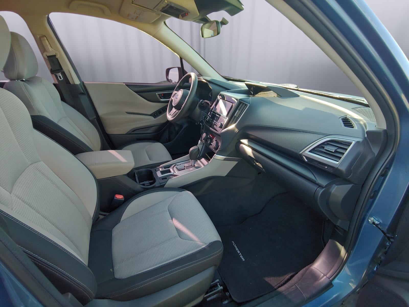2023 Subaru Forester BASE