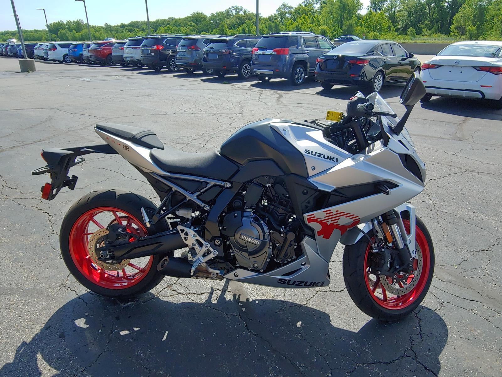 2024 SUZUKI GSXR800 Base