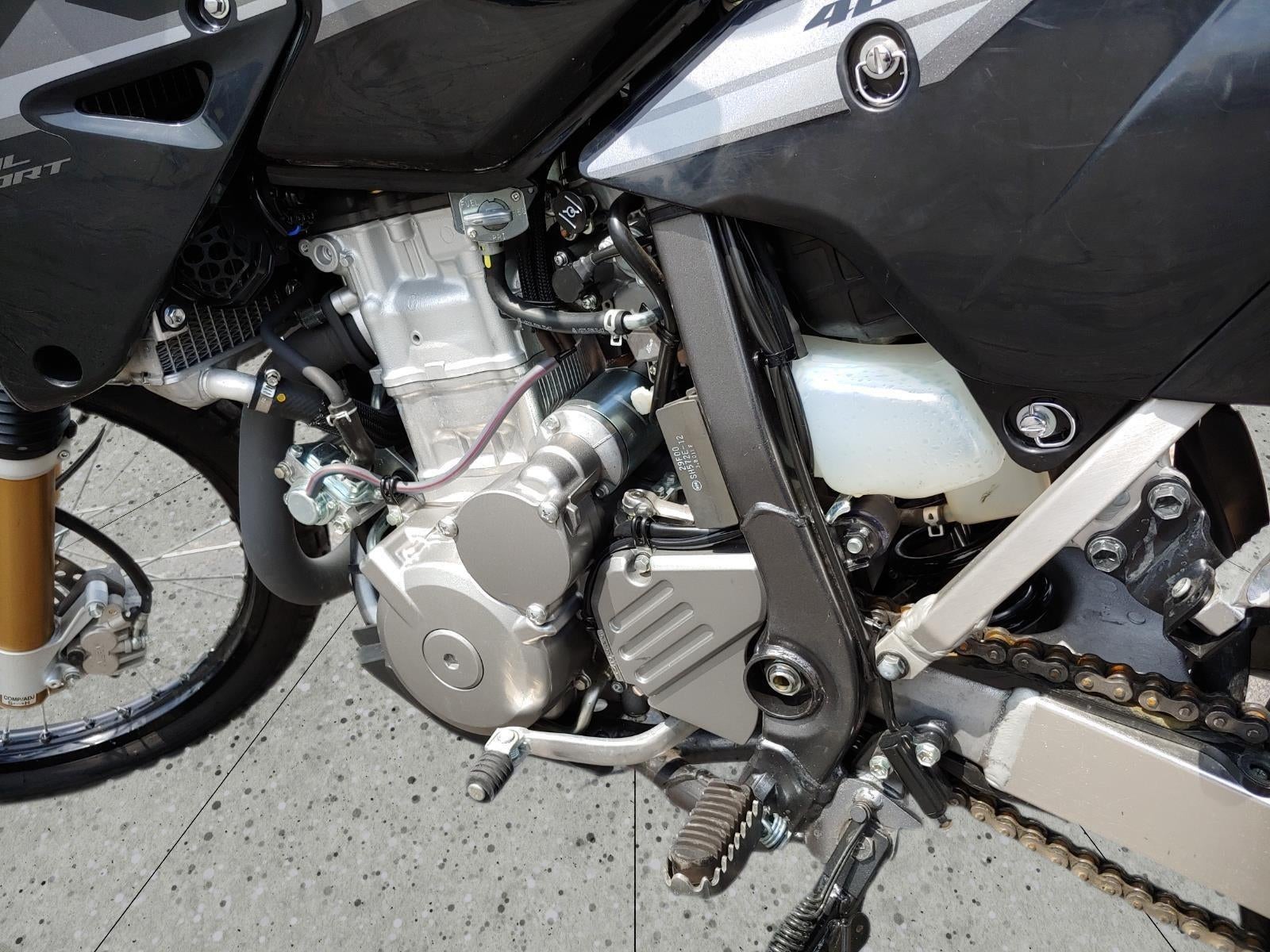 2024 SUZUKI DR Z400 Base