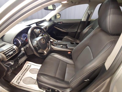 2016 Lexus IS 300 4dr Sdn AWD