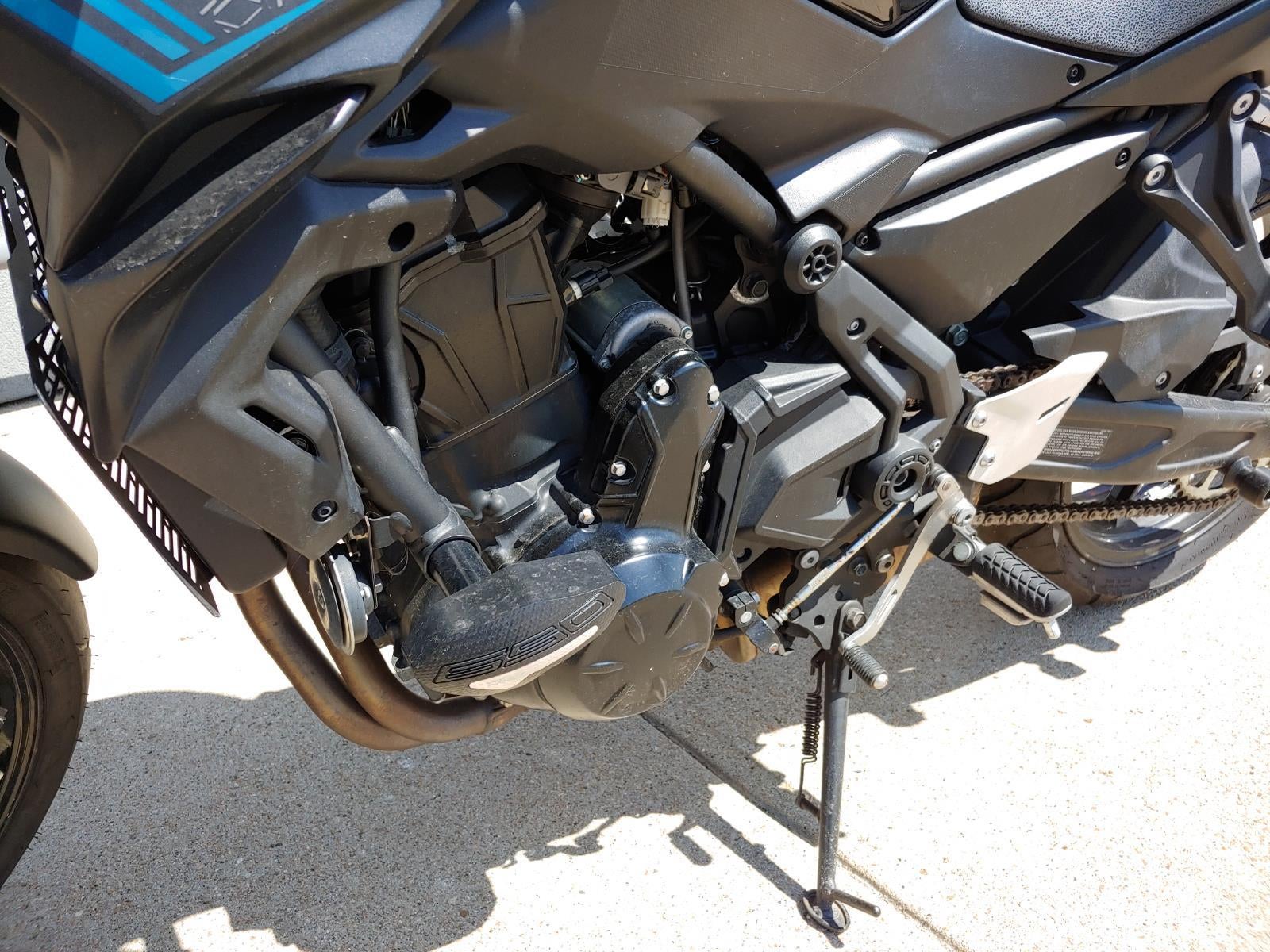 2021 KAWASAKI ER650LMFNL Base