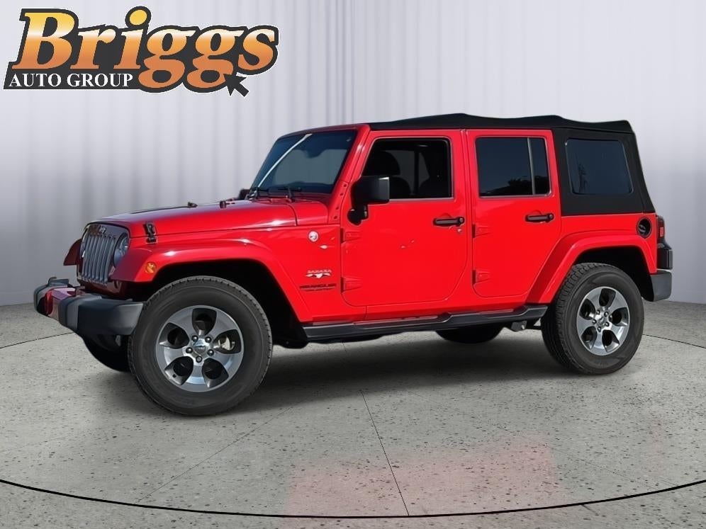 Used 2017 Jeep Wrangler Unlimited Sahara with VIN 1C4BJWEG7HL543788 for sale in Kansas City