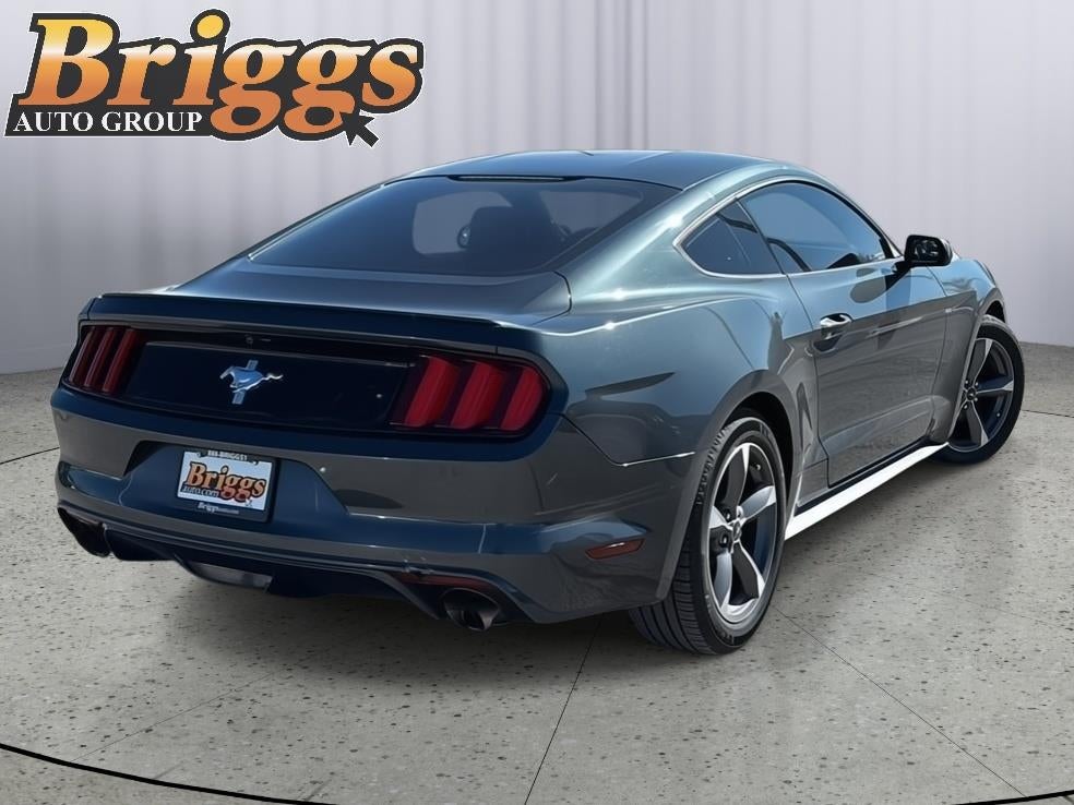 2015 Ford MUSTANG Base