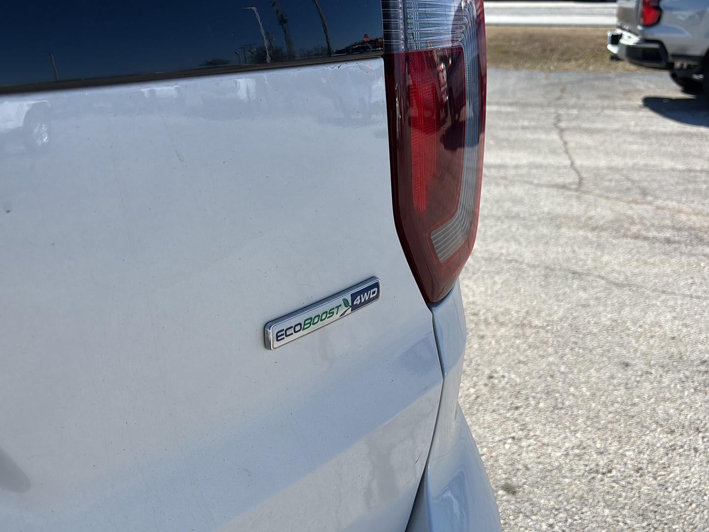 2016 Ford EXPLORER Base