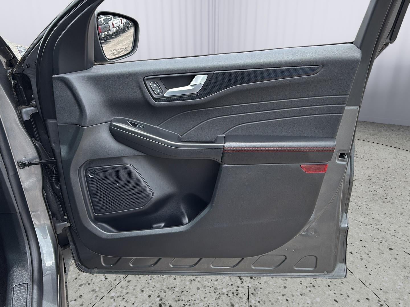 2025 Ford Escape ST-Line Select