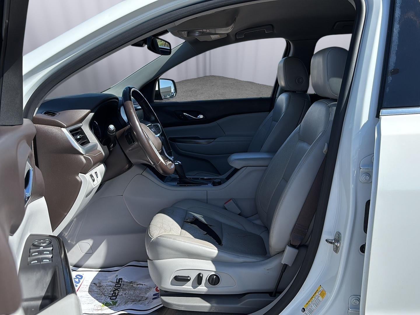 2018 GMC Acadia SLT