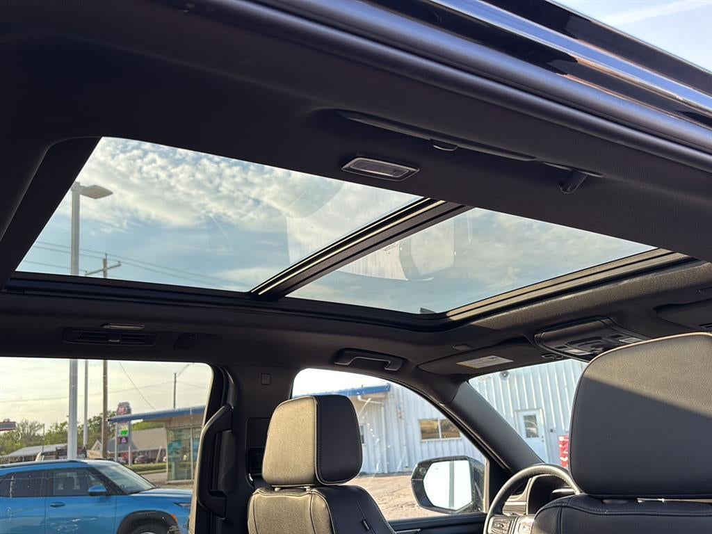 2023 GMC Yukon SLT - Photo 100