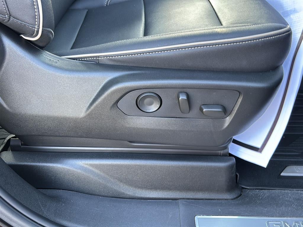 2023 GMC Yukon SLT - Photo 109