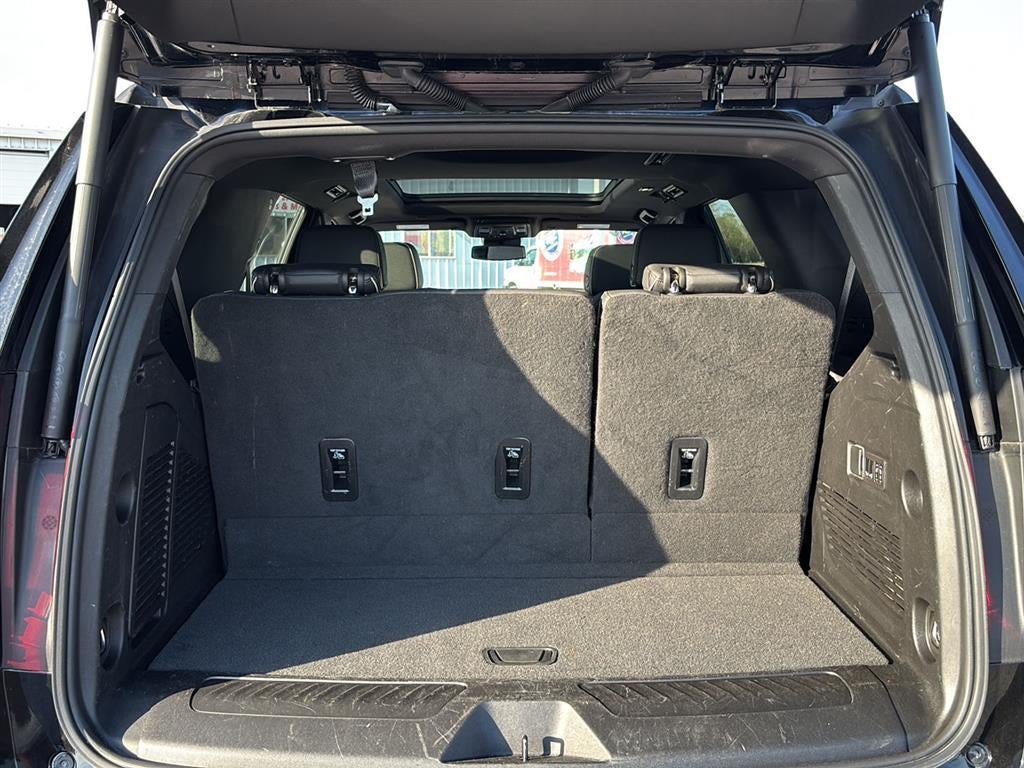 2023 GMC Yukon SLT - Photo 14