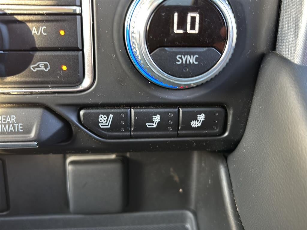 2023 GMC Yukon SLT - Photo 65