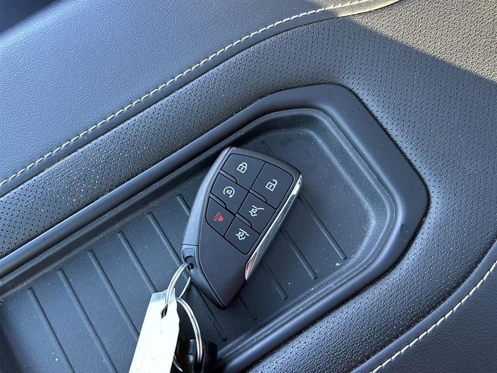 2023 GMC Yukon SLT - Photo 70