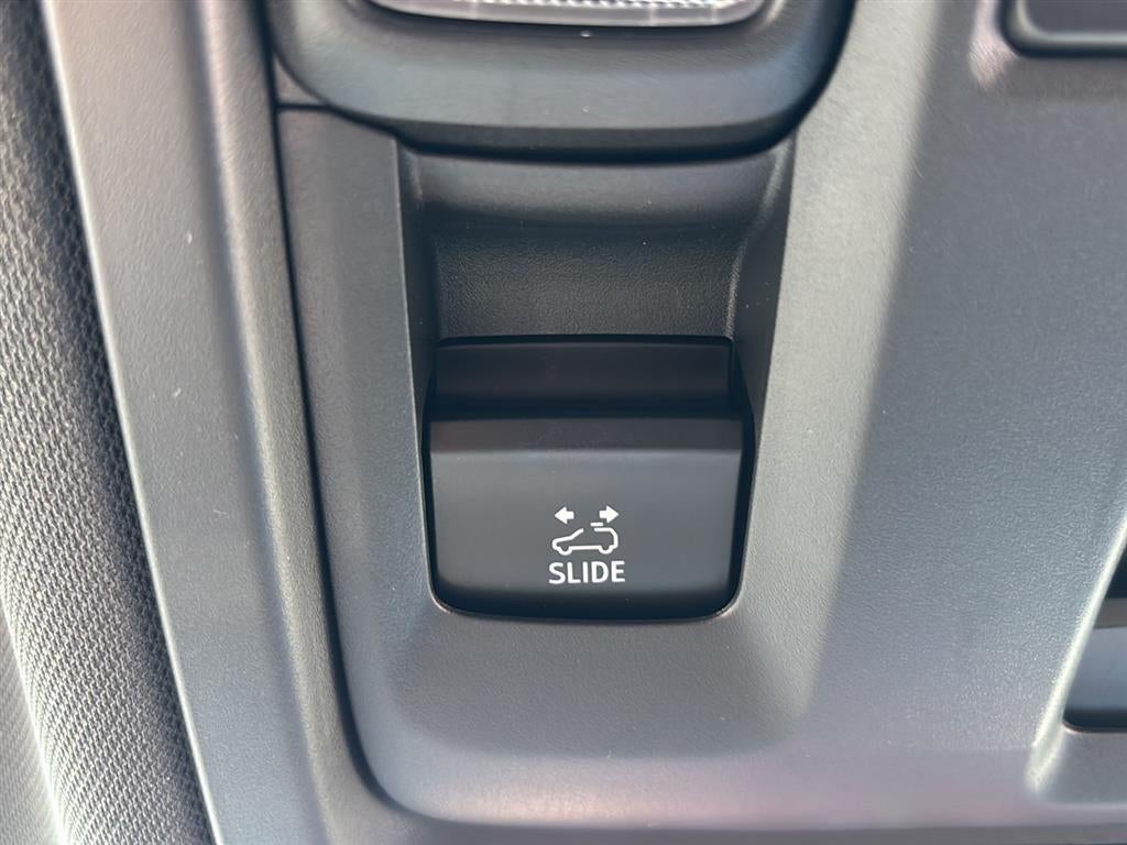 2023 GMC Yukon SLT - Photo 76