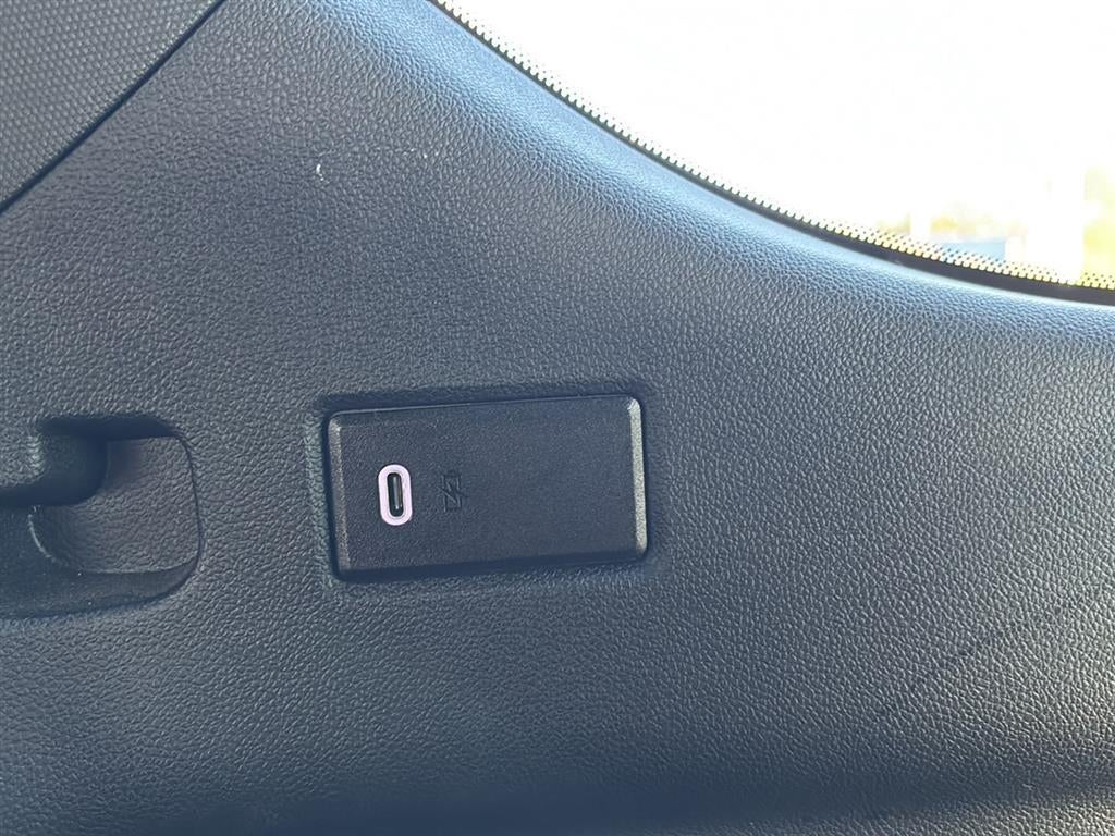 2023 GMC Yukon SLT - Photo 89