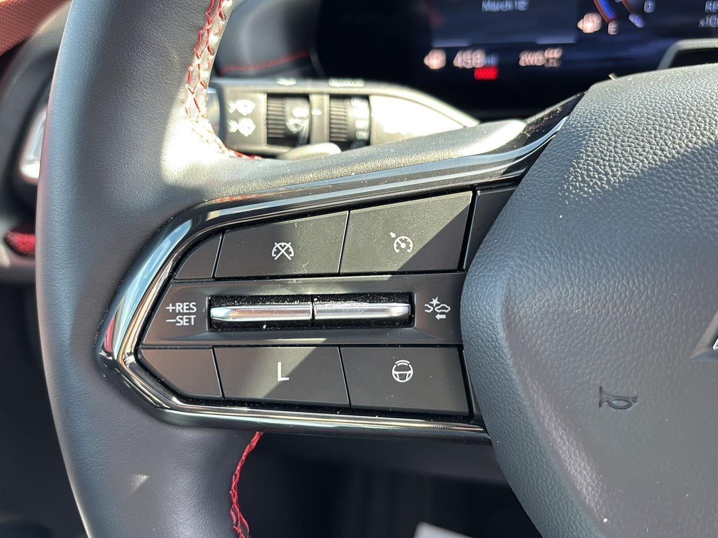 2024 Chevrolet TRAVERSE Base