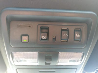 2024 Nissan TITAN Base