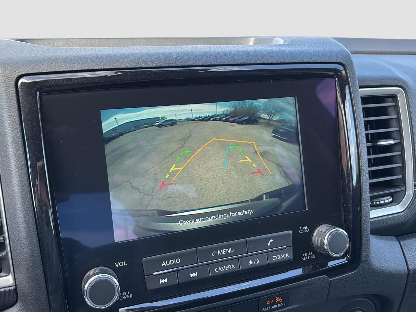 2024 Nissan Frontier SV