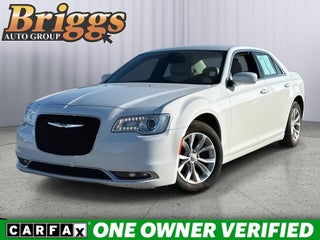2015 Chrysler 300 Limited