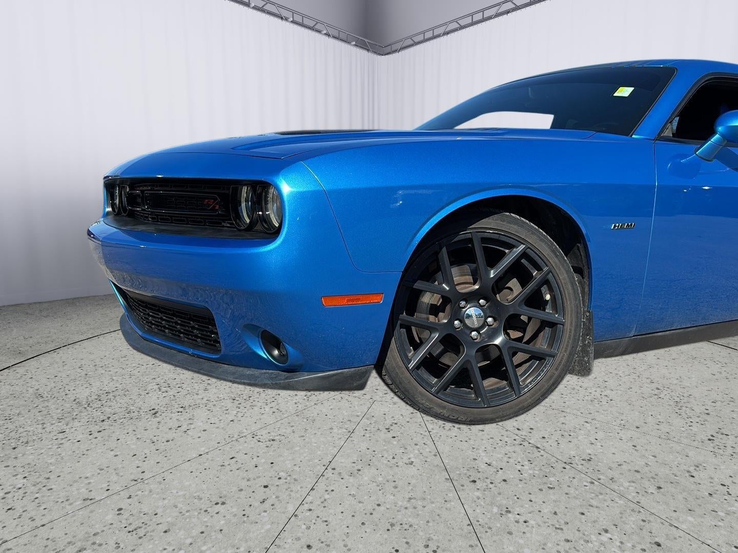 2015 Dodge Challenger R/T Shaker