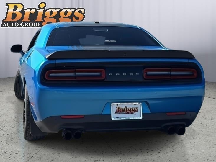 2015 Dodge Challenger R/T Shaker