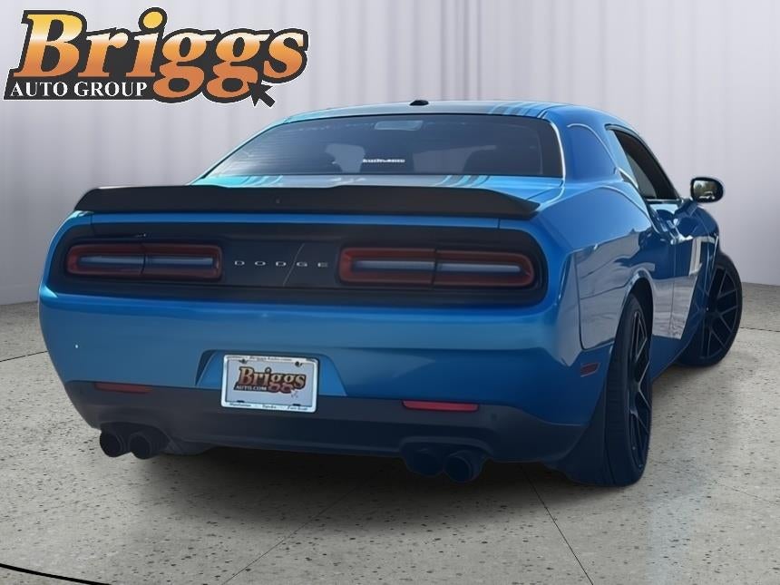2015 Dodge Challenger R/T Shaker