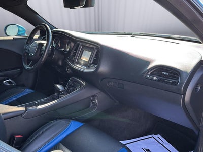 2015 Dodge Challenger R/T Shaker