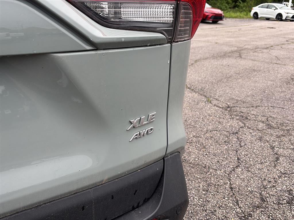 2023 Toyota RAV4 XLE Premium