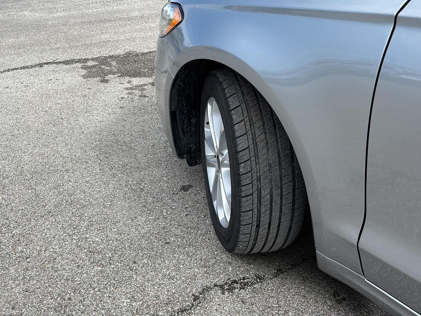 2020 Ford Fusion Hybrid SE