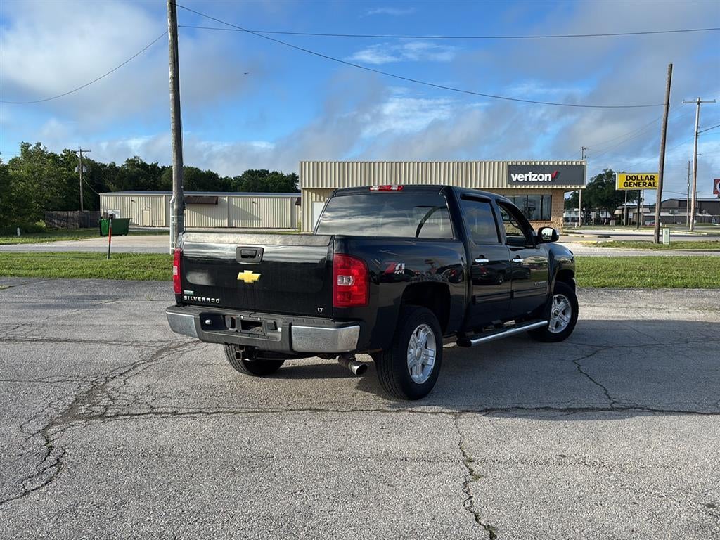 2011 Chevrolet SILVERADO 1500 LT