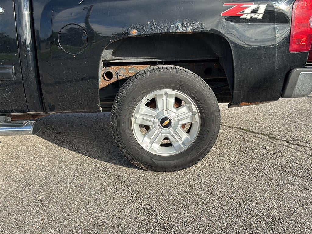 2011 Chevrolet SILVERADO 1500 LT