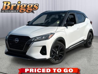 2022 Nissan Kicks SR