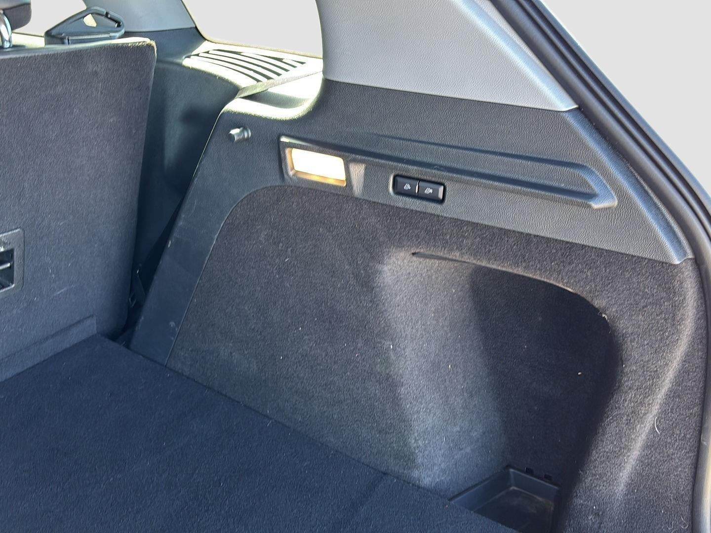 2022 Lincoln CORSAIR Base