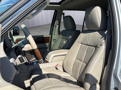 2014 Lincoln Navigator Base