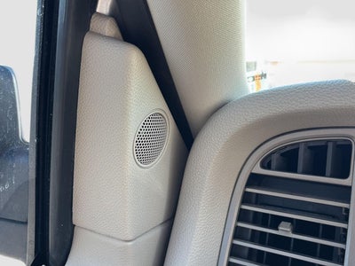 2014 Lincoln Navigator Base