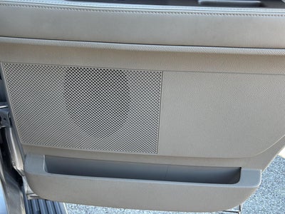 2014 Lincoln Navigator Base