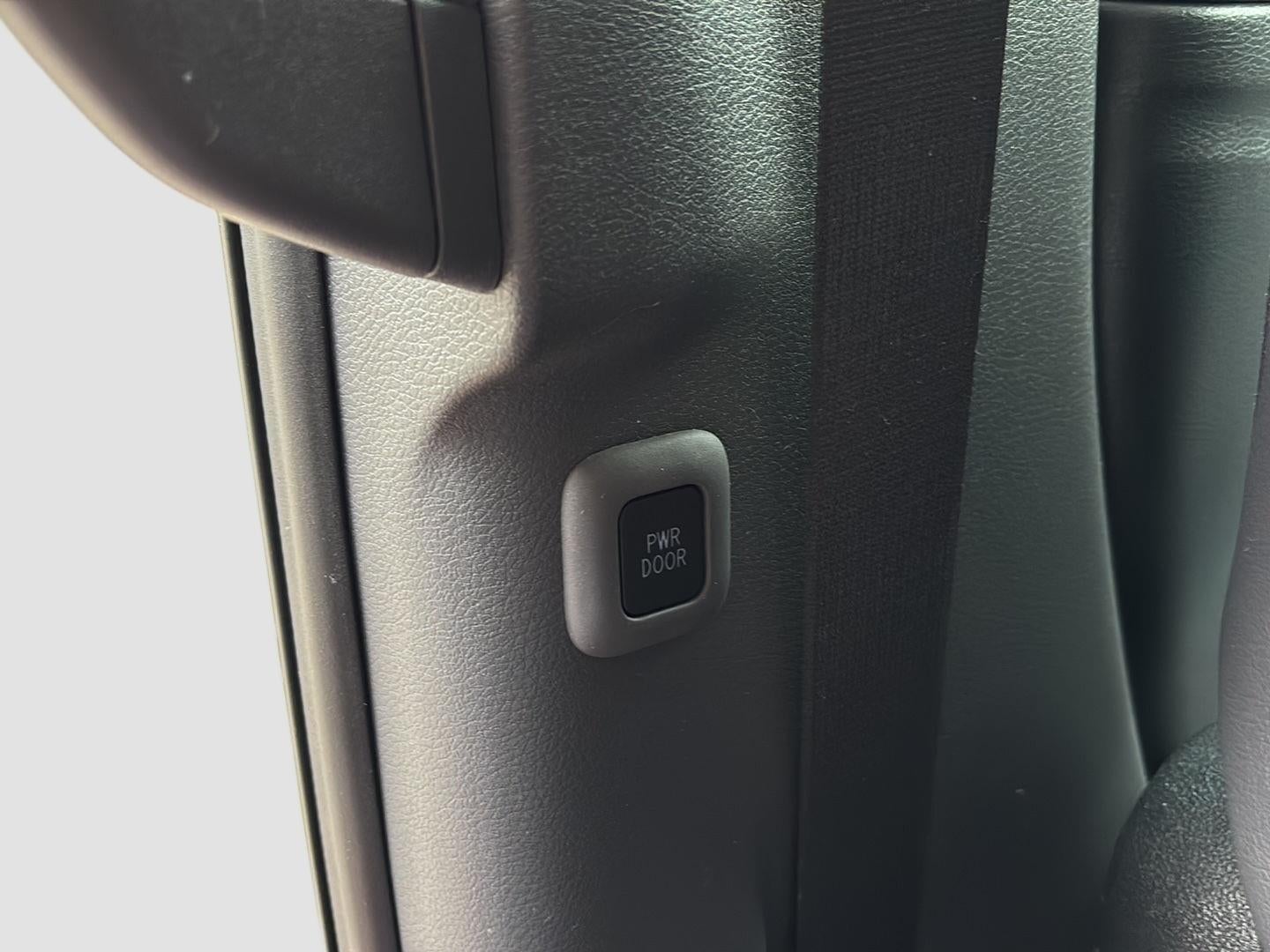 2023 Toyota Sienna XSE