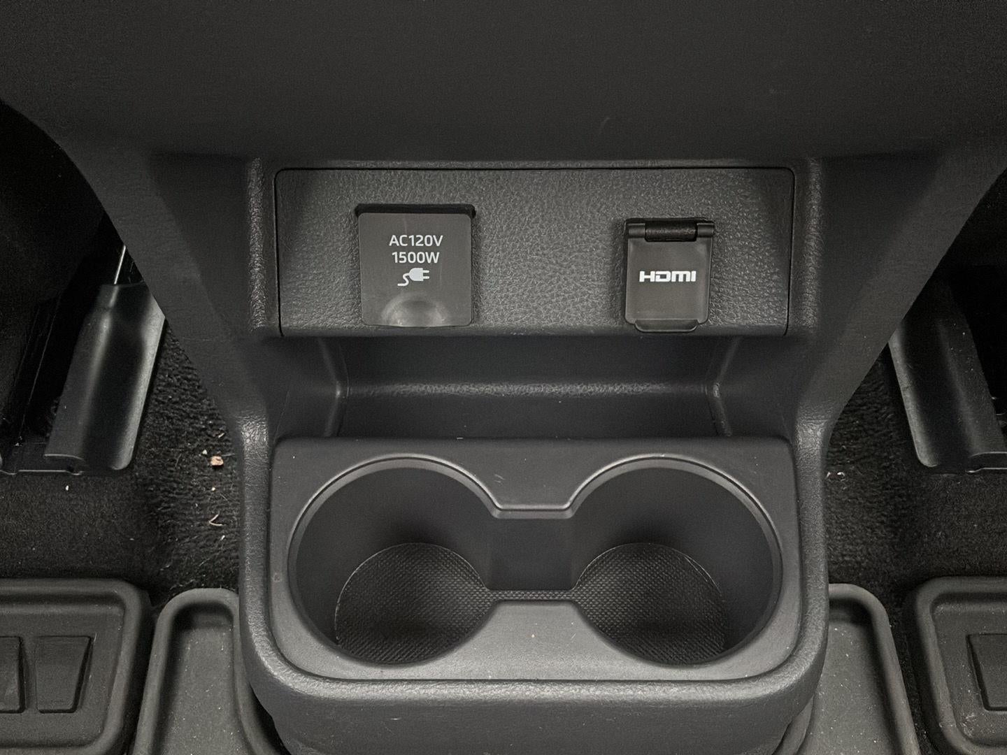 2023 Toyota Sienna XSE