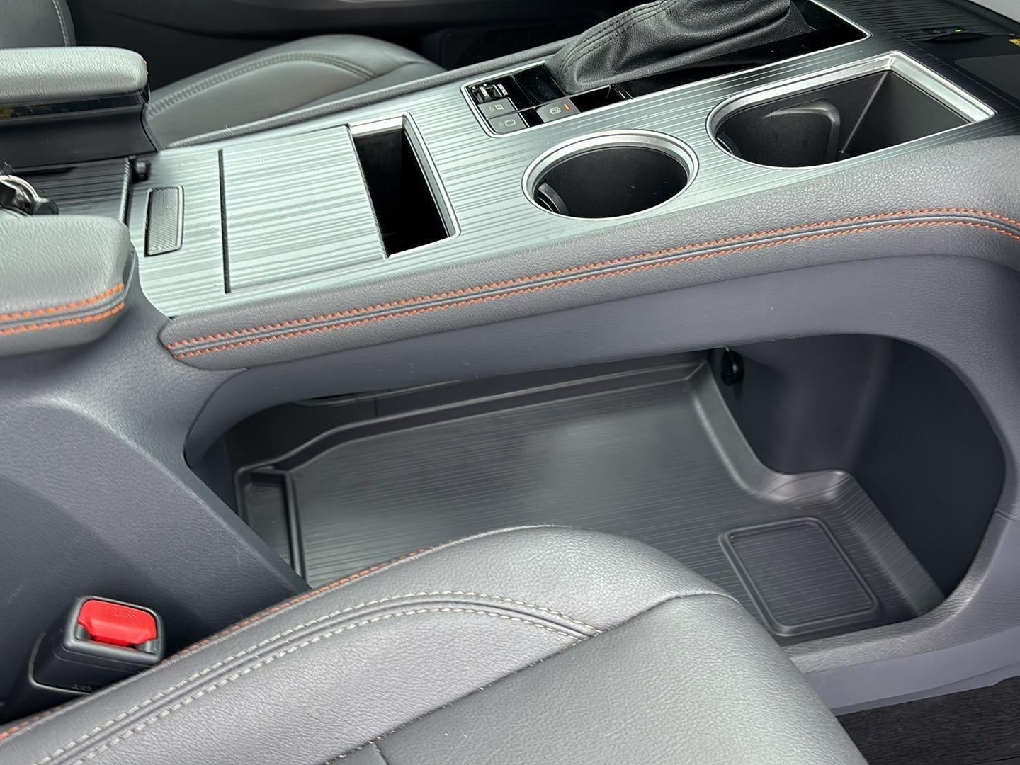 2023 Toyota Sienna XSE