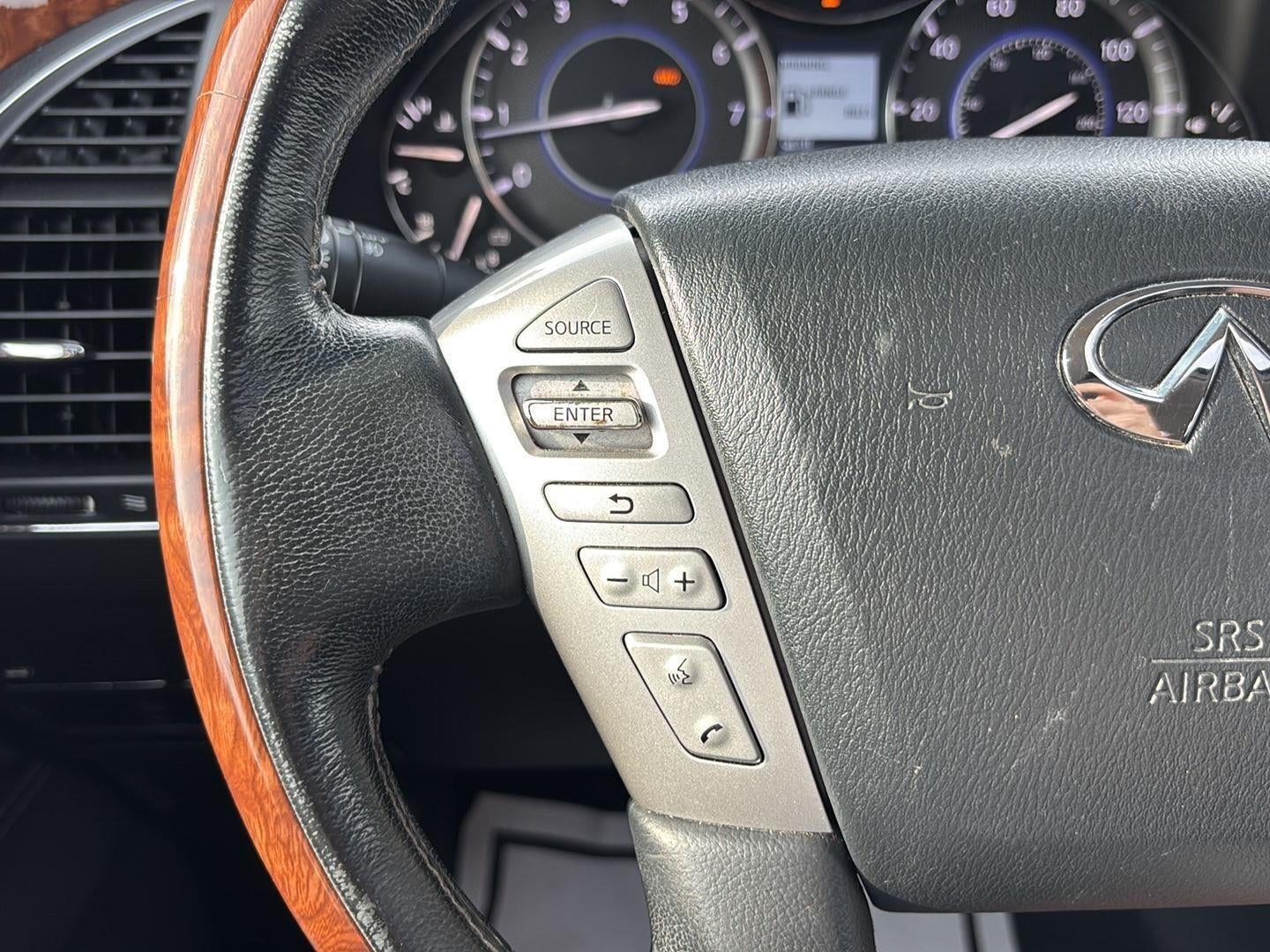 2017 INFINITI QX80 Base