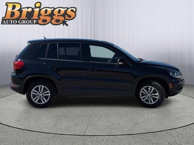2013 Volkswagen Tiguan S w/Sunroof