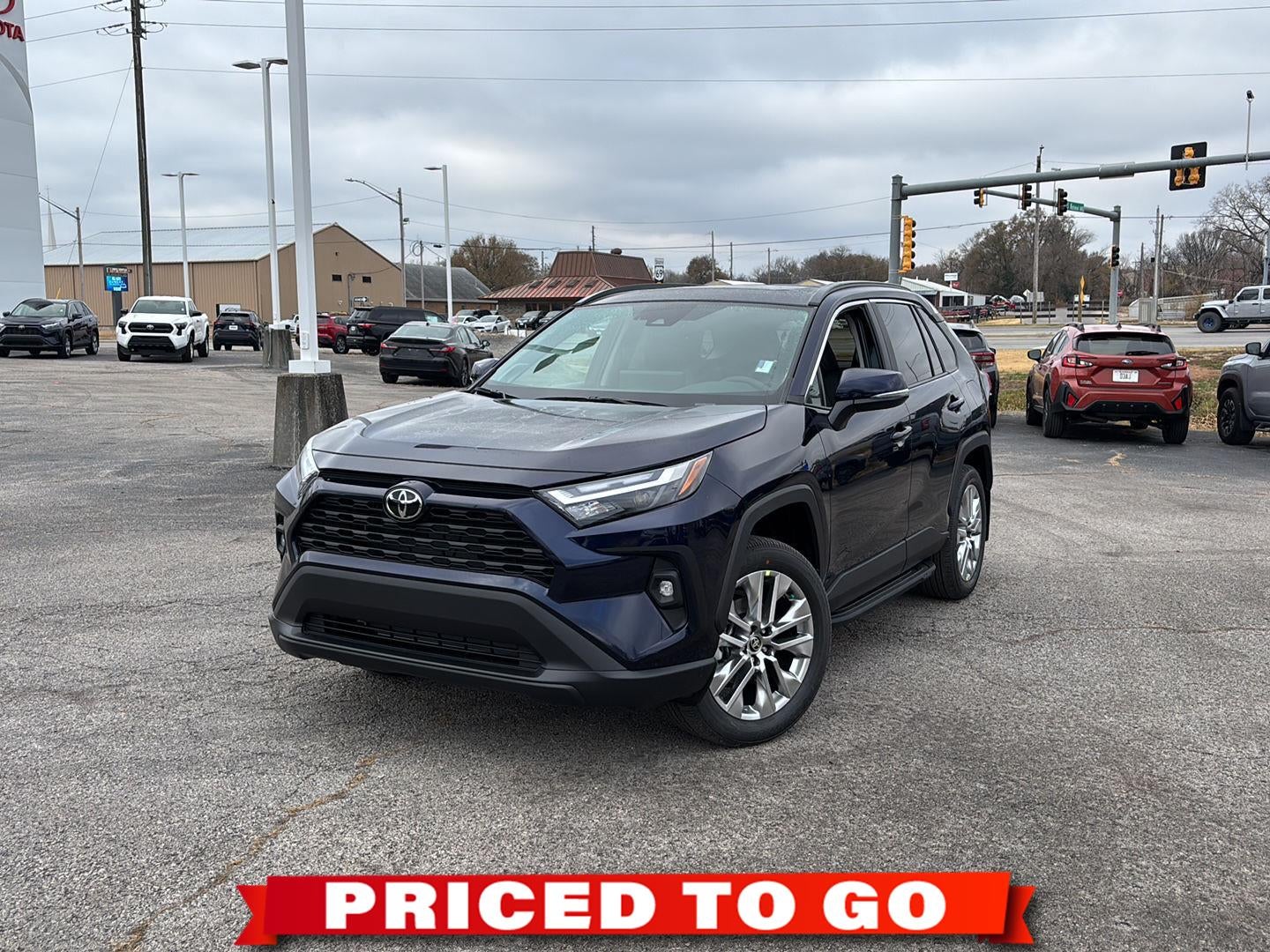 2025 Toyota RAV4 XLE Premium