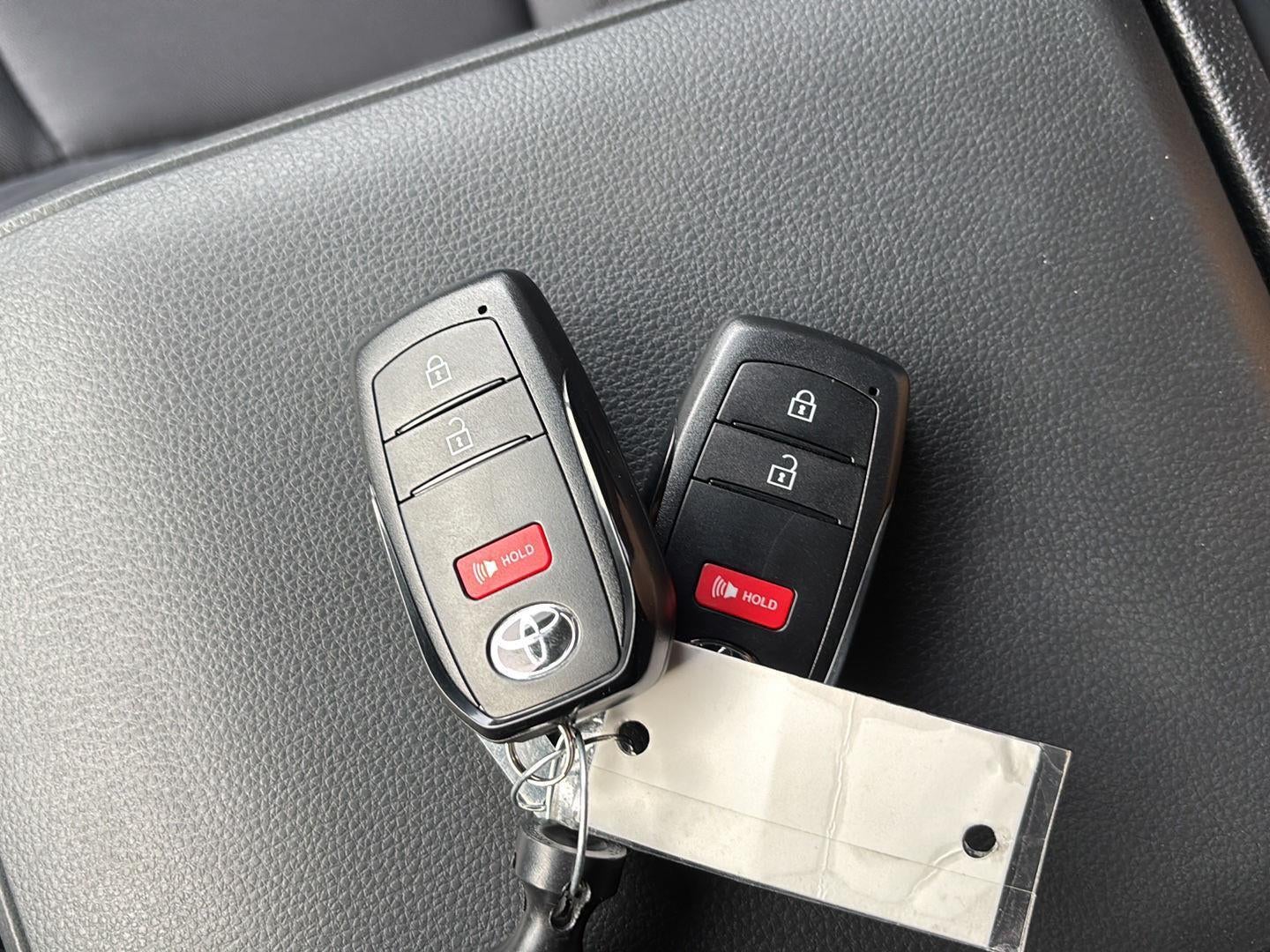 2025 Toyota Tacoma SR5